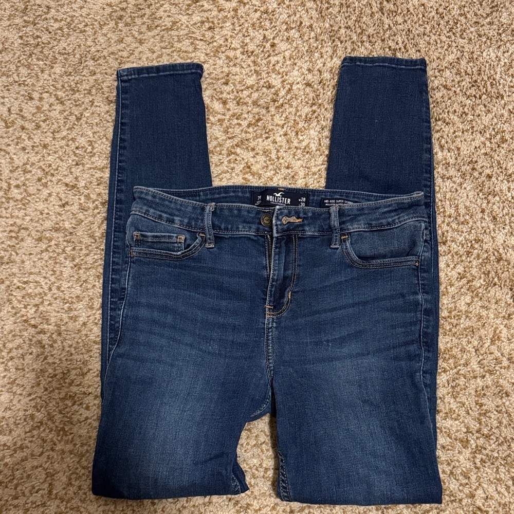 Hollister Women's Dark Blue Skinny Jeans